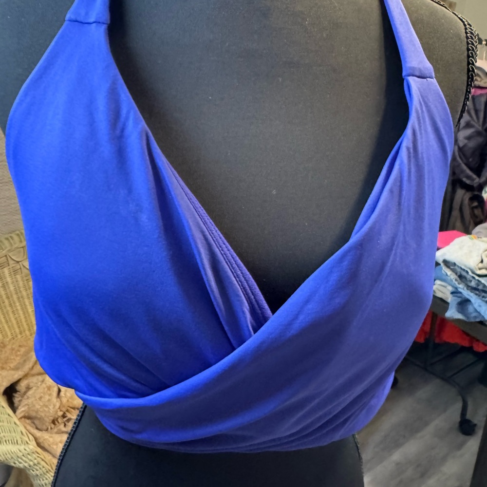 Athleta Deep Purple swim top/ activewear